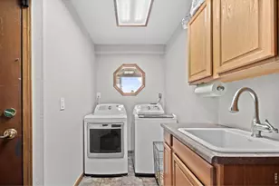 1272 Clubhouse Dr, Broomfield, CO 80020 - Photo 17