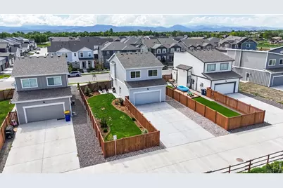 228 E 4th St, Berthoud, CO 80513 - Photo 29
