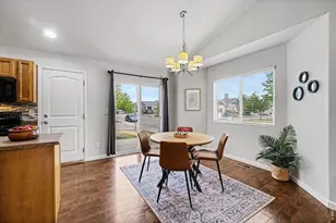 2152 E 11th St, Loveland, CO 80537 - Photo 5