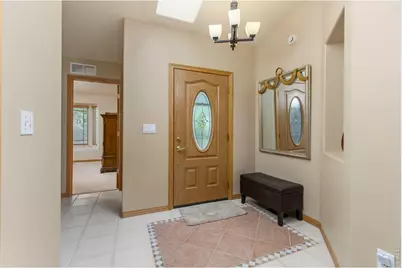 2517 Falcon Dr, Longmont, CO 80503 - Photo 7