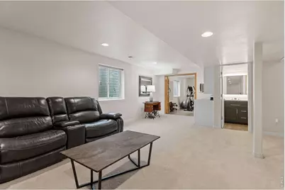 2517 Falcon Dr, Longmont, CO 80503 - Photo 25