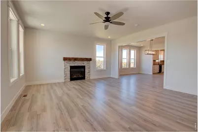 5705 2nd St Rd, Greeley, CO 80634 - Photo 9
