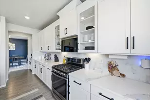 1834 S De Gaulle Ct, Aurora, CO 80018 - Photo 11