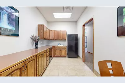 2695 W Eisenhower Blvd #110,160, 2, Loveland, CO 80537 - Photo 9