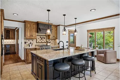 8228 Benson Ct, Fort Collins, CO 80525 - Photo 11