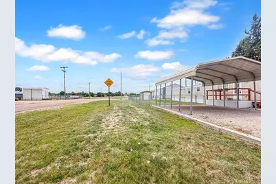901 Phelps St, Sterling, CO 80751 - Photo 17