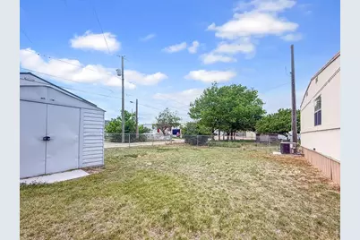 901 Phelps St, Sterling, CO 80751 - Photo 47