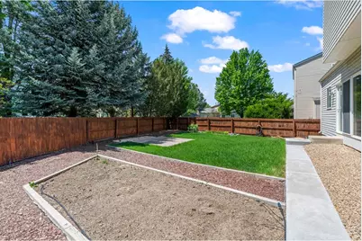 1461 Clover Creek Dr, Longmont, CO 80503 - Photo 31