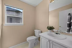 1461 Clover Creek Dr, Longmont, CO 80503 - Photo 17