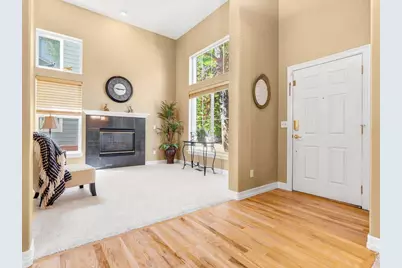 615 Americana Rd, Longmont, CO 80504 - Photo 5