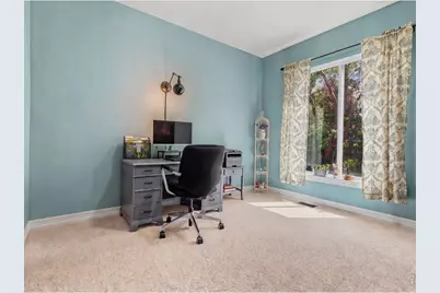 615 Americana Rd, Longmont, CO 80504 - Photo 19
