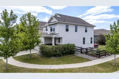 2080 Sicily Cir, Longmont, CO 80503 - Photo 33