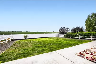 2402 Thoreau Dr, Fort Collins, CO 80524 - Photo 23