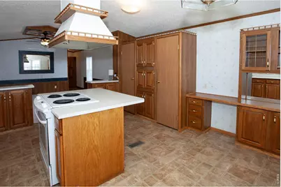 112 N 5th Ave, Sterling, CO 80751 - Photo 39