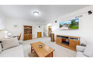 479 E 27th St, Loveland, CO 80538 - Photo 5