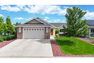 479 E 27th St, Loveland, CO 80538 - Photo 1