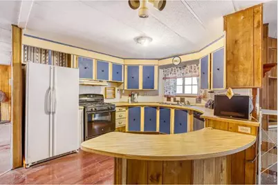 1215 Macintyre Ct, Dacono, CO 80514 - Photo 3