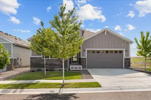 192 Lake Park Dr, Loveland, CO 80537 - Photo 3