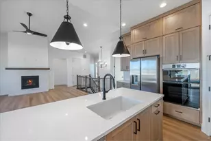 864 Doubleleaf Dr, Windsor, CO 80550 - Photo 7