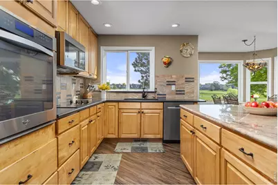 1224 Whitehall Dr, Longmont, CO 80504 - Photo 15