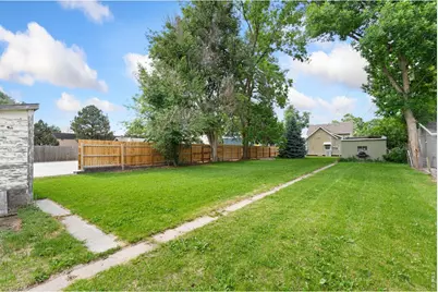 609 Main St, Windsor, CO 80550 - Photo 23