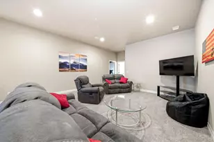 5967 Bay Meadows Dr, Windsor, CO 80550 - Photo 37
