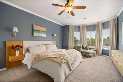 3433 Cottonwood Cir, Longmont, CO 80504 - Photo 11