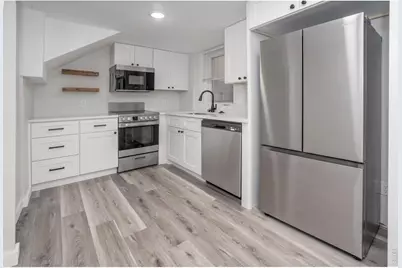 806 W Laurel St, Fort Collins, CO 80521 - Photo 11