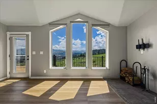 285 Guardian Peak Dr, Livermore, CO 80536 - Photo 19
