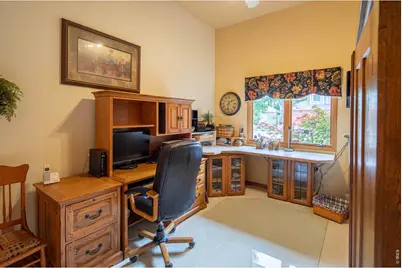 1611 Sunset St, Longmont, CO 80501 - Photo 35