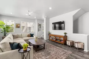 12145 W 57th Pl, Arvada, CO 80002 - Photo 11