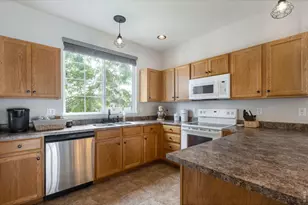 2247 75th Ave, Greeley, CO 80634 - Photo 11