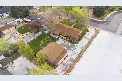 6130 S Pennsylvania St, Centennial, CO 80121 - Photo 37
