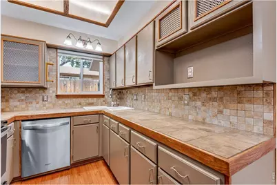 2501 Lanyon Dr, Longmont, CO 80503 - Photo 17