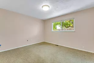 2501 Lanyon Dr, Longmont, CO 80503 - Photo 23