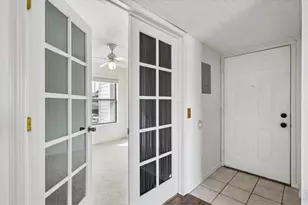 3121 S Tamarac Dr, Denver, CO 80231 - Photo 5