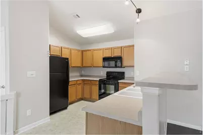 5551 29th St #4-422, Greeley, CO 80634 - Photo 7