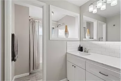 3148 E Maplewood Ave E, Centennial, CO 80121 - Photo 11