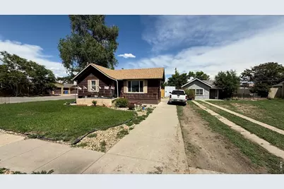 1546 N Cleveland Ave, Loveland, CO 80538 - Photo 1