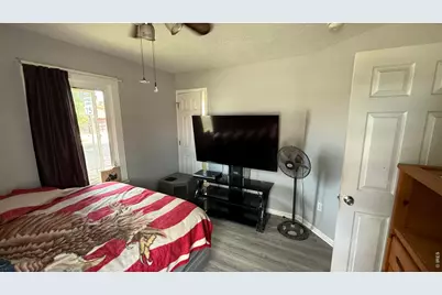 1546 N Cleveland Ave, Loveland, CO 80538 - Photo 13