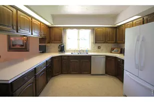511 W Grant St, Haxtun, CO 80731 - Photo 15