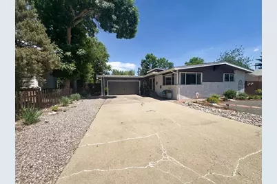 924 E Kelly Dr, Loveland, CO 80537 - Photo 1