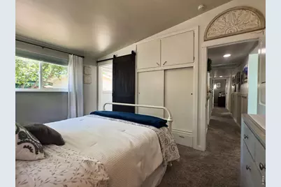 924 E Kelly Dr, Loveland, CO 80537 - Photo 11