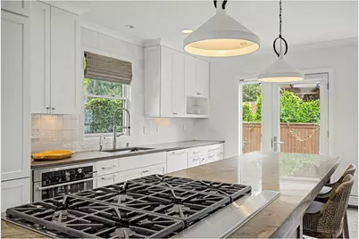 910 S Euclid Way, Denver, CO 80209 - Photo 13