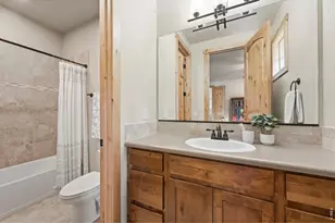 5506 Evangeline Dr, Windsor, CO 80550 - Photo 25