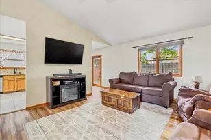 301 N 44th Ave Ct, Greeley, CO 80634 - Photo 7