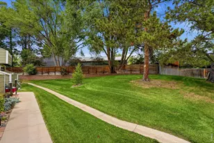 7911 Countryside Dr, Niwot, CO 80503 - Photo 35