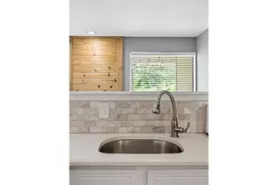 7911 Countryside Dr, Niwot, CO 80503 - Photo 17