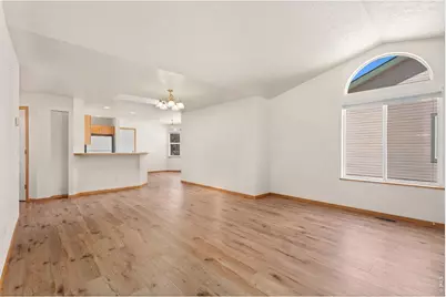 641 Radiant Dr, Loveland, CO 80538 - Photo 5