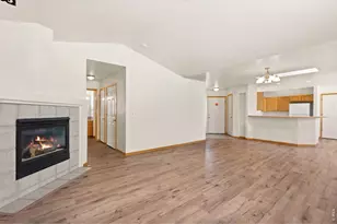 641 Radiant Dr, Loveland, CO 80538 - Photo 3